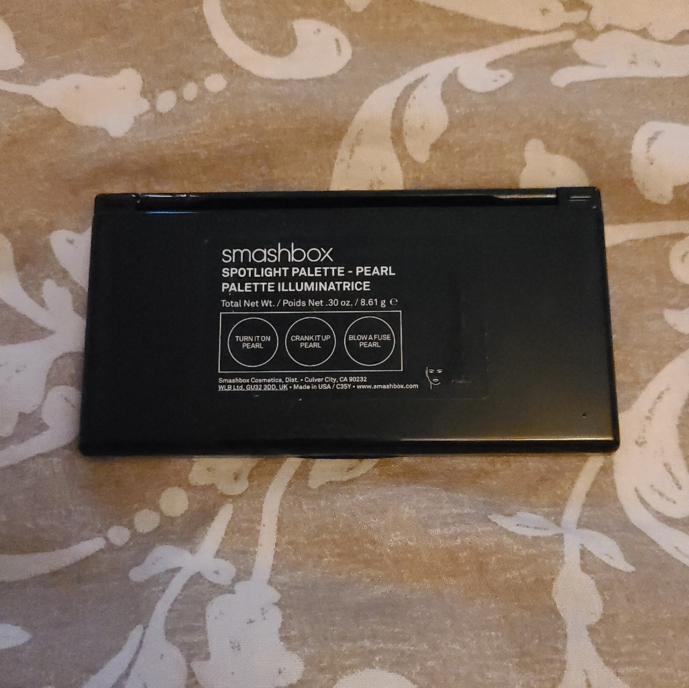 sold * Smashbox Spotlight Palette - Picture 7 of 7